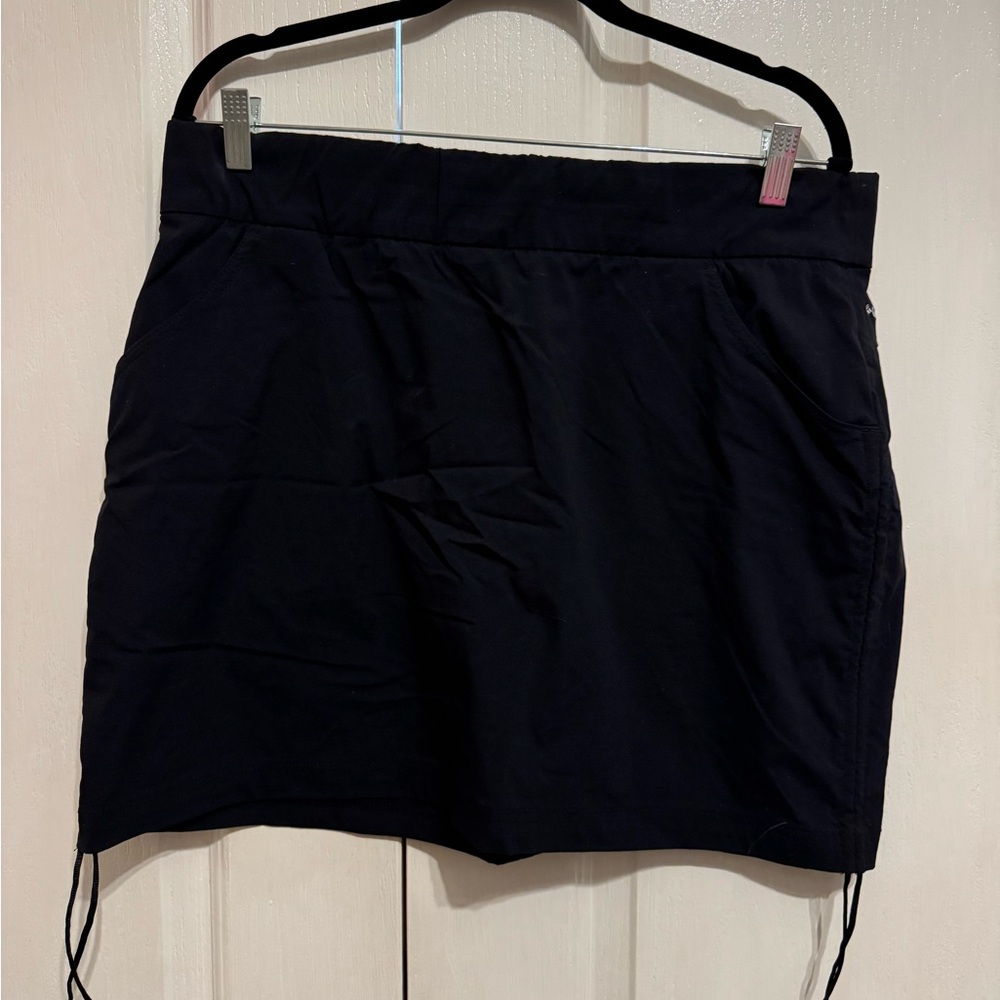 Columbia Black Skort